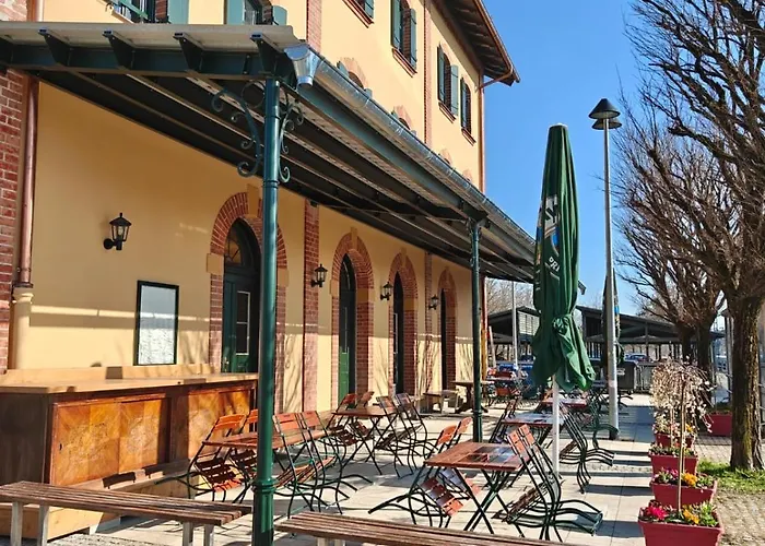 イン 3sine - Ihr Besonderer Im Bahnhof Deisenhofen オーバーハヒング